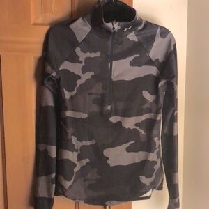 Medium light nylon long sleeve top